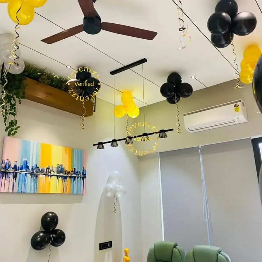 Balloon Decoration for Office — photo 3