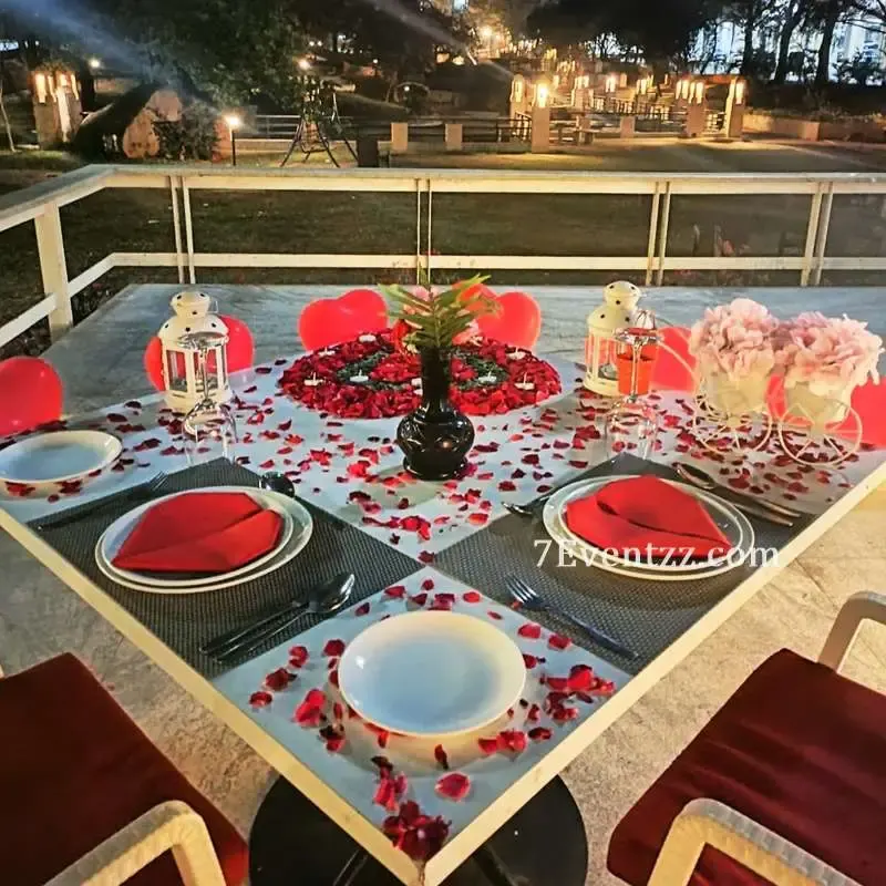 Outdoor Romantic Dinner Setup — photo 2