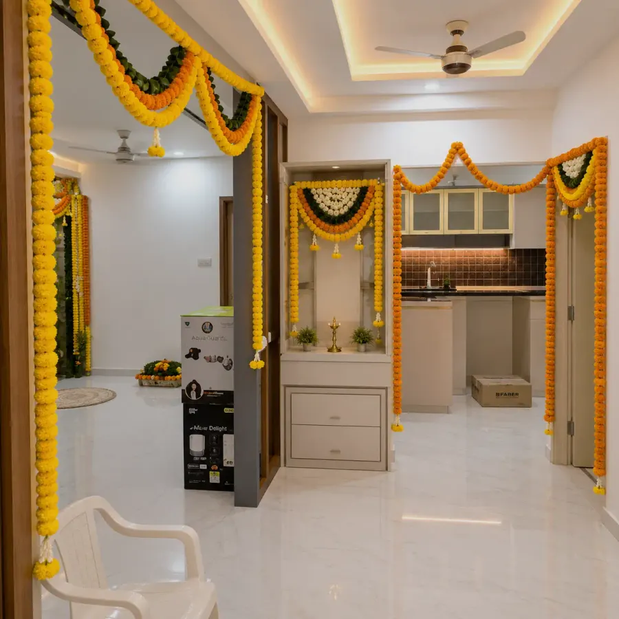 Indian Style Housewarming Floral Decor — photo 2