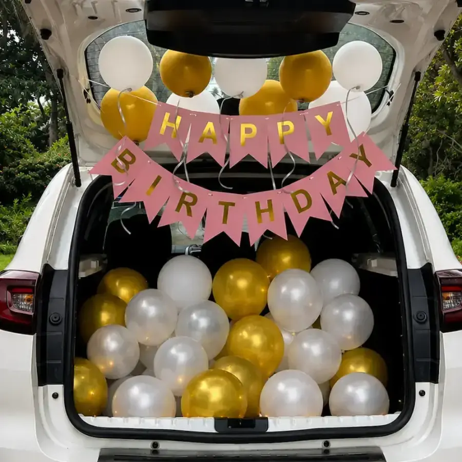 Car Boot Surprise — photo 2