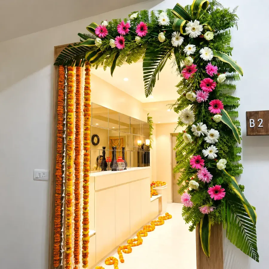Griha Pravesh Flower Decoration — photo 3