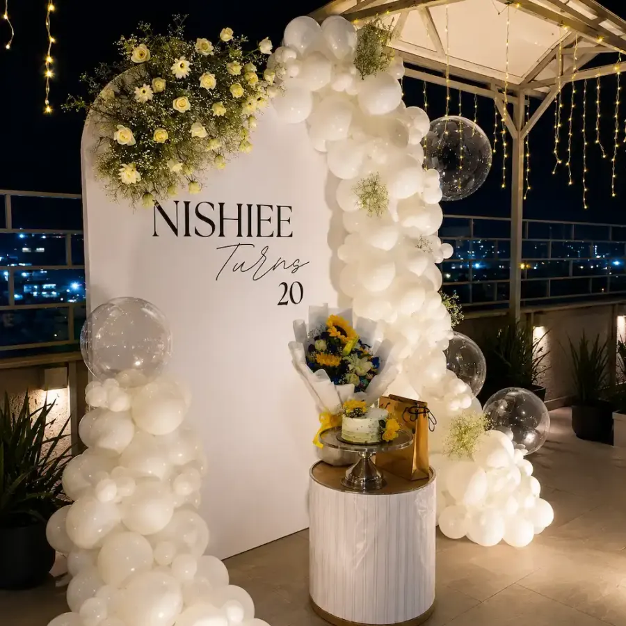 Luxury 20th Birthday Setup — photo 3