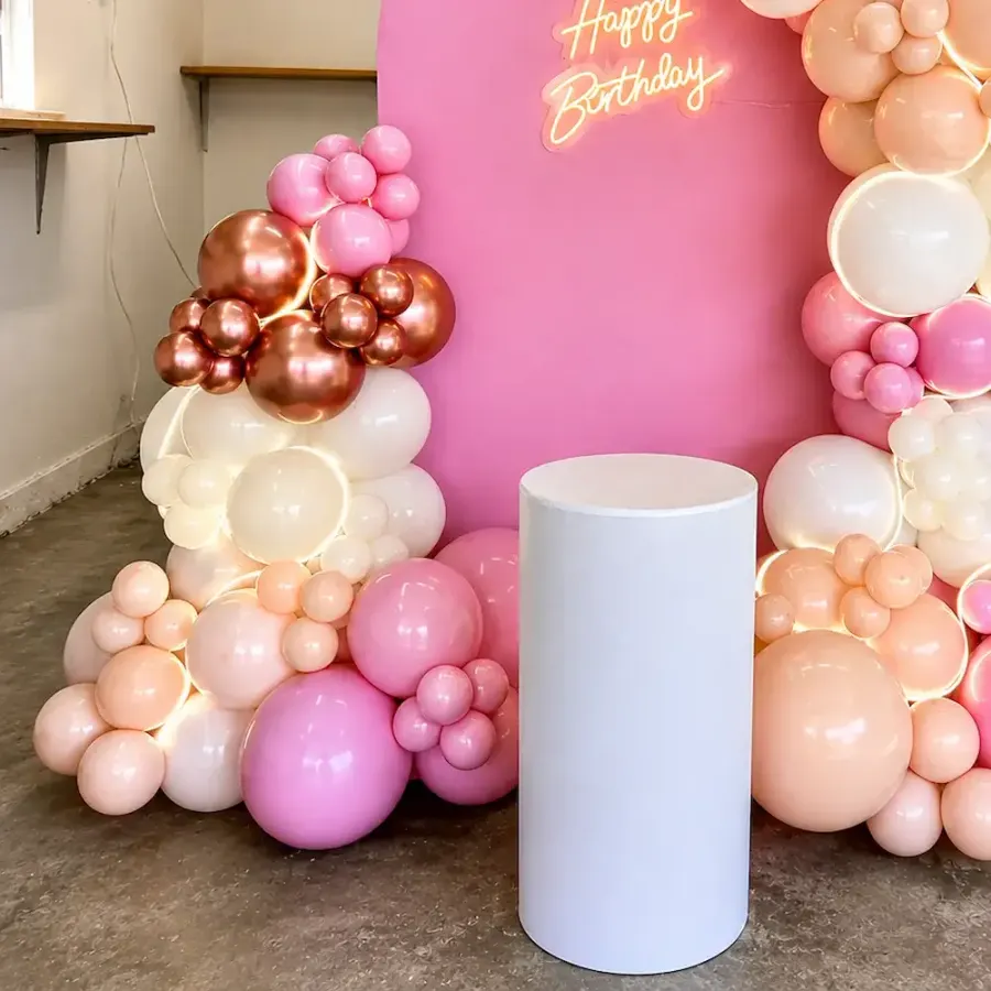 Pastel Birthday Party Decoration — photo 3
