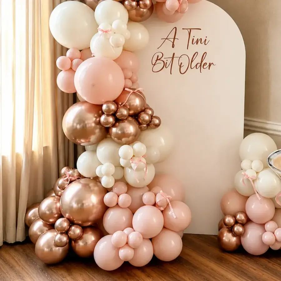 Peach and Rose Gold Balloon Decoration — photo 2