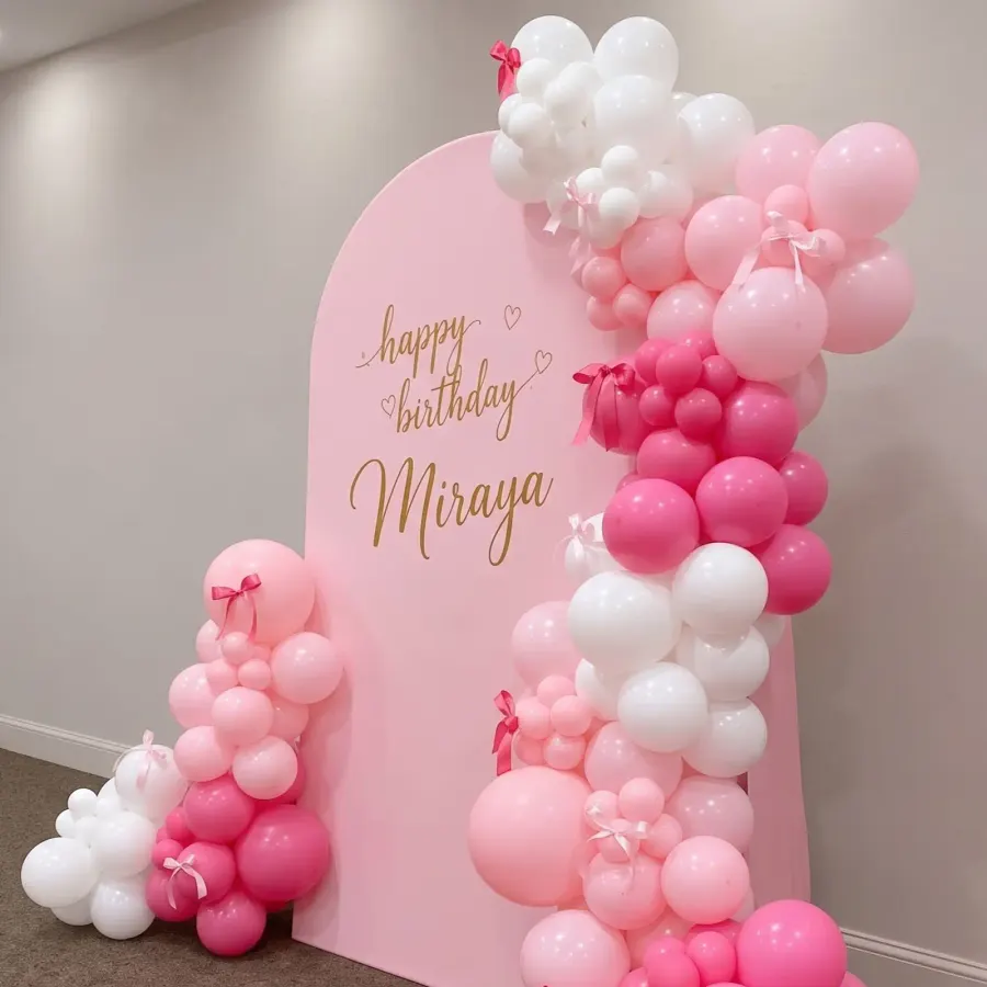 Pink Birthday Balloon Backdrop — photo 3