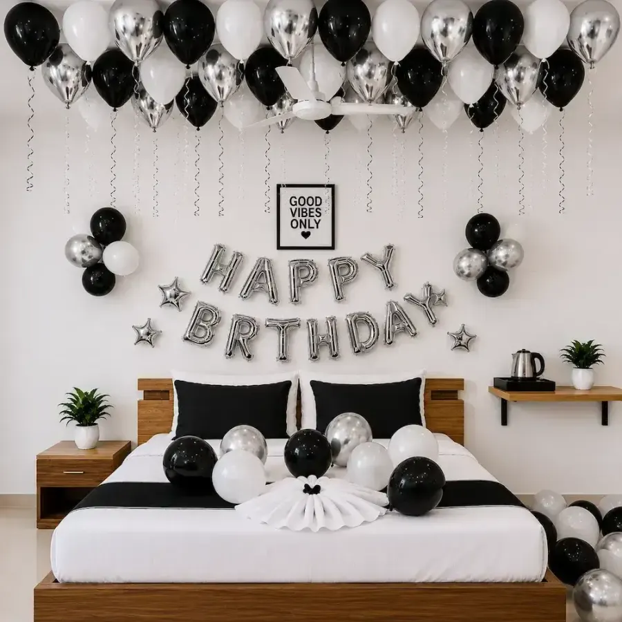 Simple Black and white Birthday Decoration — photo 2