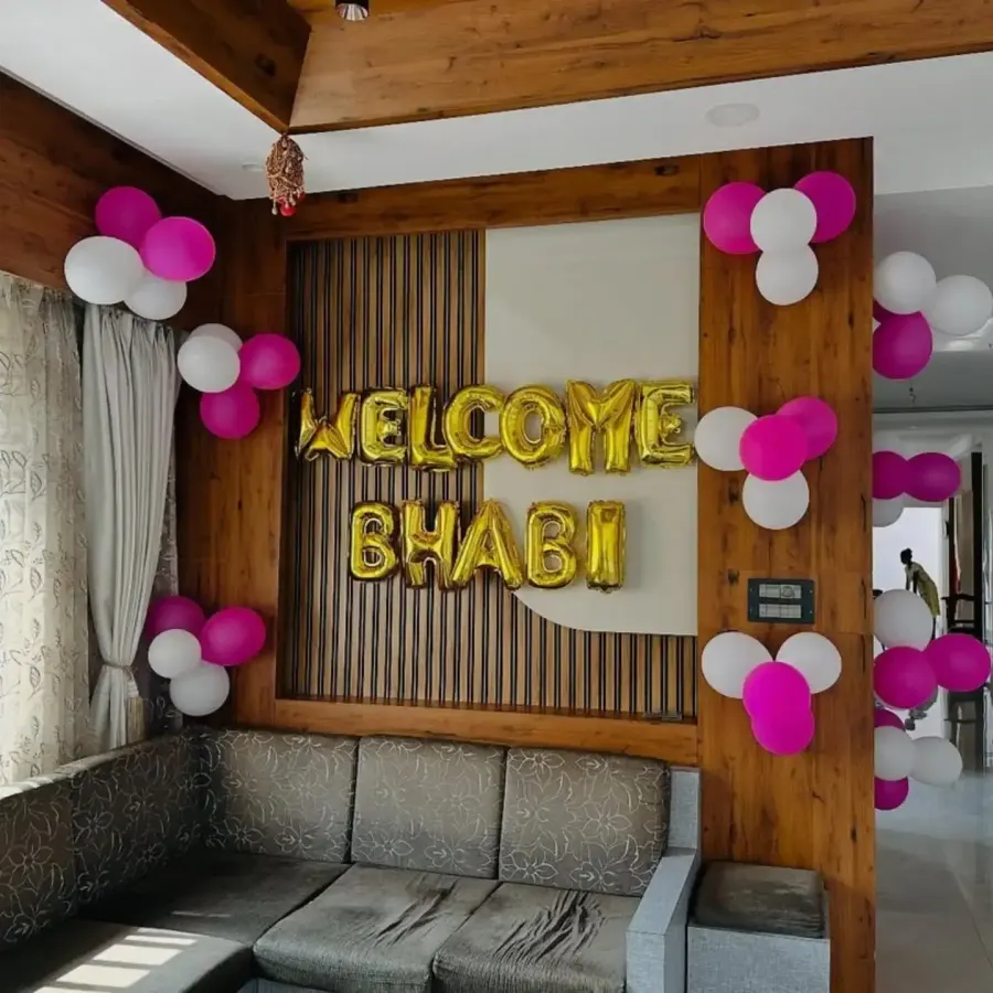 Simple Bridal Welcome Decor — photo 2